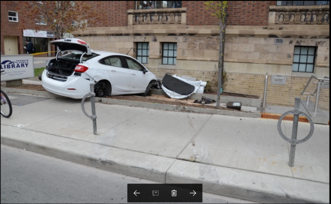 Crashed Chevrolet Cruze from behind