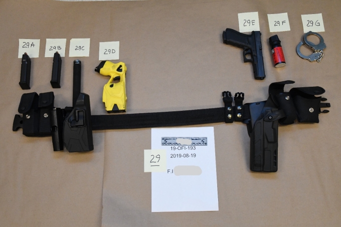 Figure 1- The belt of the SO, including his use of force options.