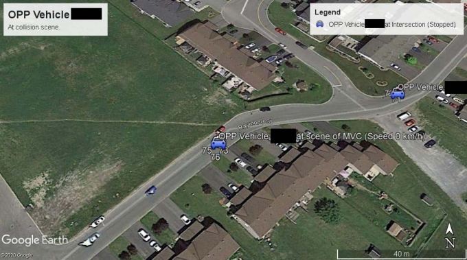 Figure 4 &ndash; Image de Google Earth Pro qu&rsquo;on a modifi&eacute;e pour illustrer le v&eacute;hicule de la Police provinciale immobilis&eacute; au lieu de la collision impliquant un seul v&eacute;hicule automobile