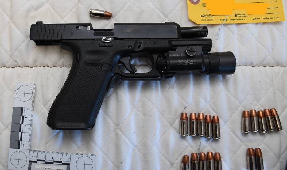 Figure 2 - The SO's firearm