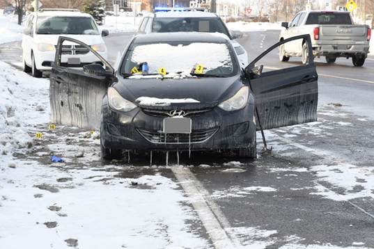 Image &ndash; Hyundai Elantra at scene